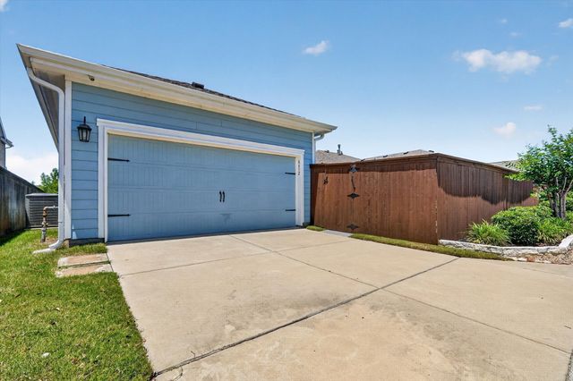 6612 McDonough Drive, Rowlett, TX 75089