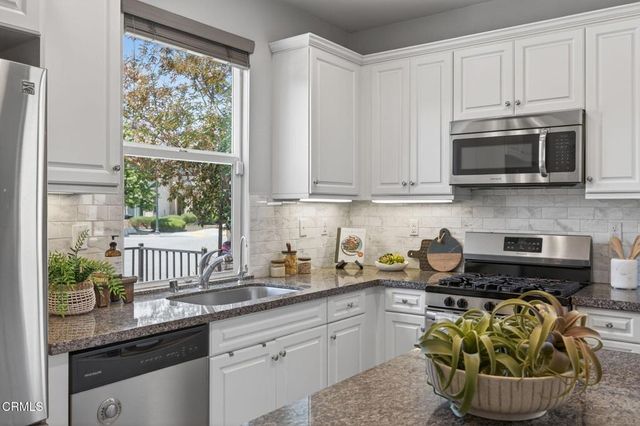 1766 Daffodil Avenue, Ventura, CA 93004