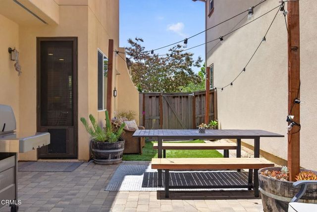 1766 Daffodil Avenue, Ventura, CA 93004