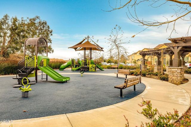 1766 Daffodil Avenue, Ventura, CA 93004