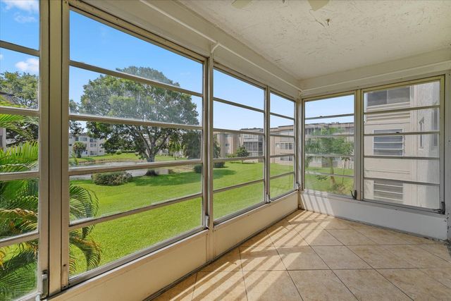 719 Lori Drive 204, Palm Springs, FL 33461