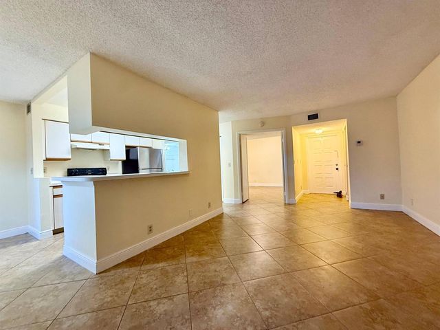 9777 Westview Drive 1113, Coral Springs, FL 33076