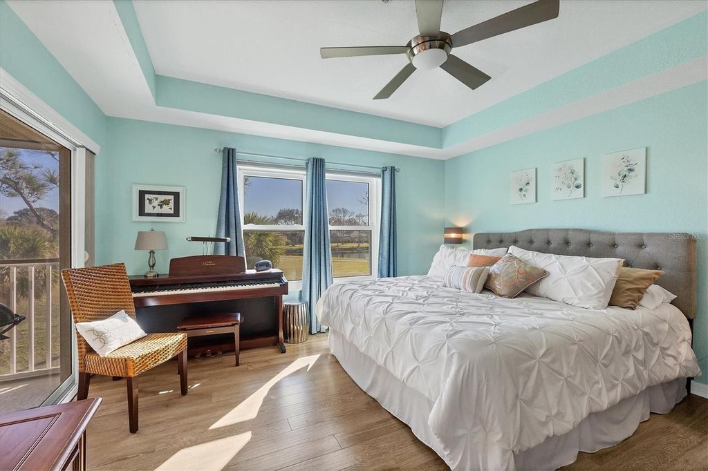 Image 23 of property listing at 6342 GRAND OAK CIRCLE 204, Bradenton, FL 34203