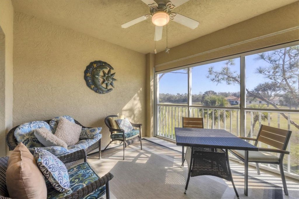 Image 41 of property listing at 6342 GRAND OAK CIRCLE 204, Bradenton, FL 34203