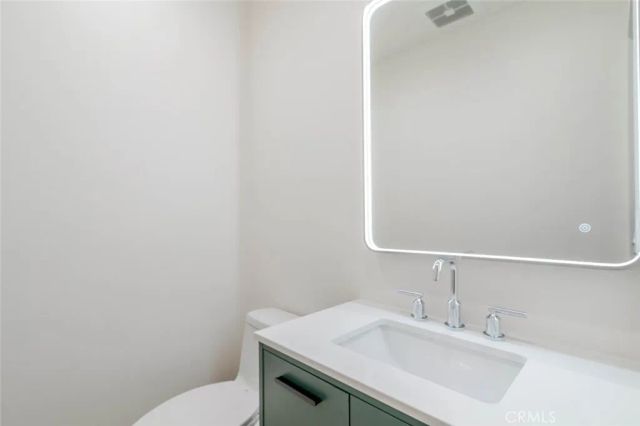 323 N Louise C, Glendale, CA 91206