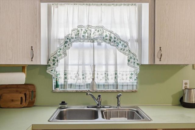 7787 39TH TERRACE N 7787, St Petersburg, FL 33709