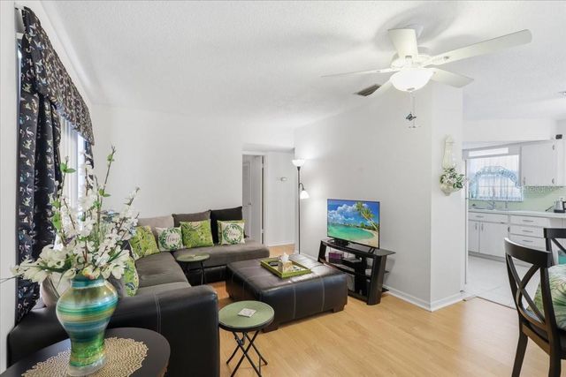 7787 39TH TERRACE N 7787, St Petersburg, FL 33709