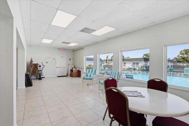 7787 39TH TERRACE N 7787, St Petersburg, FL 33709