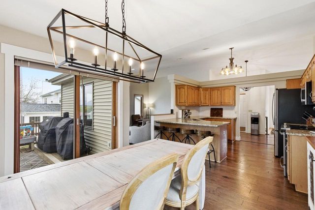 451 Oakwood Drive, Oregon, WI 53575