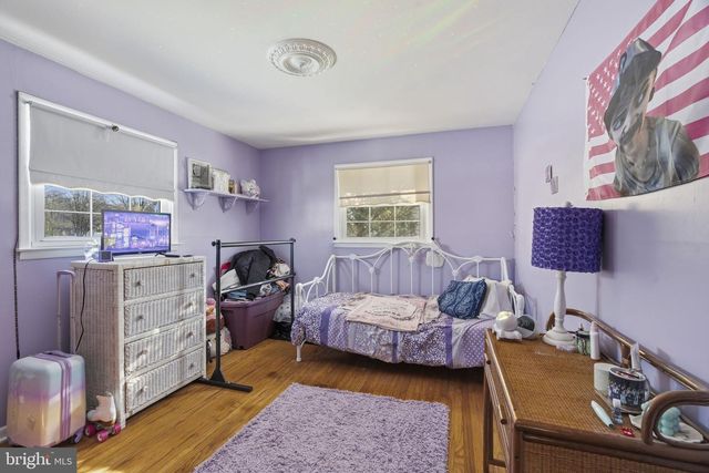 1185 LAWNTON AVE, West Deptford, NJ 08096