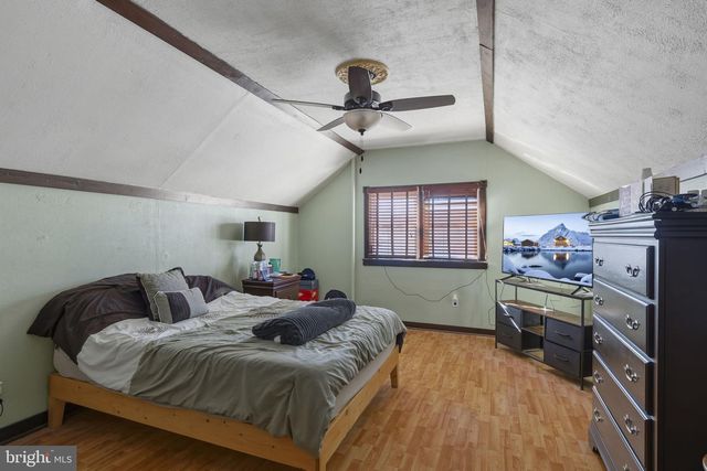 1185 LAWNTON AVE, West Deptford, NJ 08096