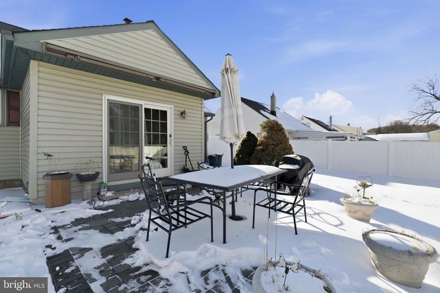 1185 LAWNTON AVE, West Deptford, NJ 08096