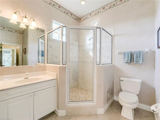 9530 Cypress Hammock CIR # 202, Estero, FL 34135