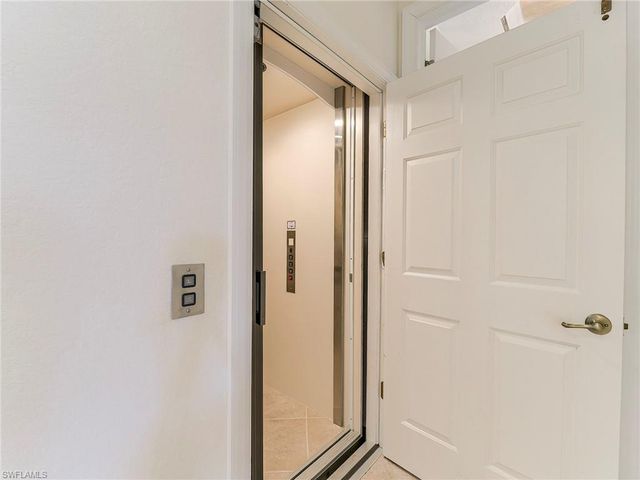 9530 Cypress Hammock CIR # 202, Estero, FL 34135