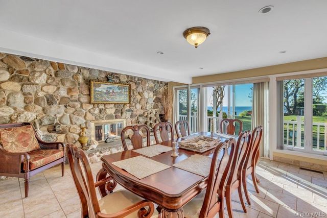 995 Red Fox Road, Mattituck, NY 11952