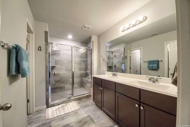 222 High Fence, San Antonio, TX 78253