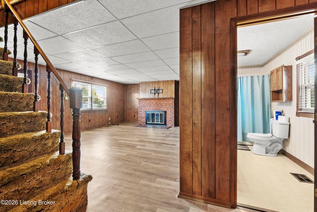 144 Harris Dr, Mt Washington, KY 40047