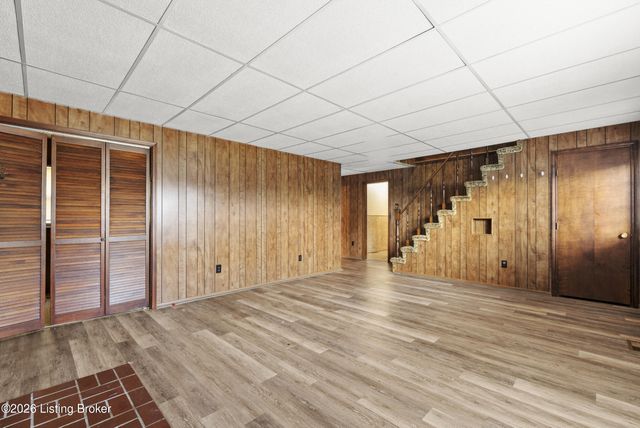 144 Harris Dr, Mt Washington, KY 40047