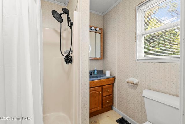 144 Harris Dr, Mt Washington, KY 40047