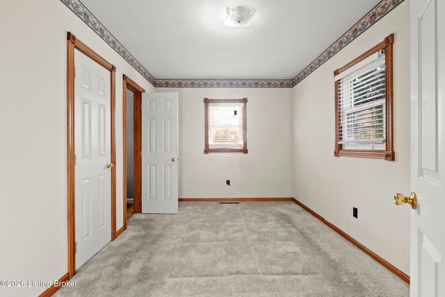 144 Harris Dr, Mt Washington, KY 40047