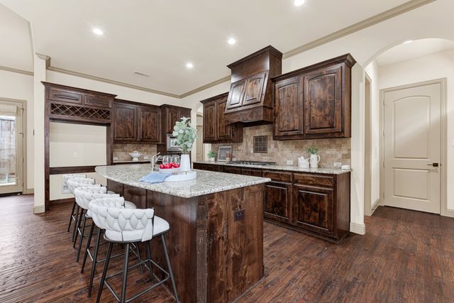 7013 BROOK FOREST Circle, Plano, TX 75024