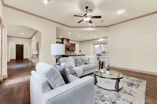 7013 BROOK FOREST Circle, Plano, TX 75024