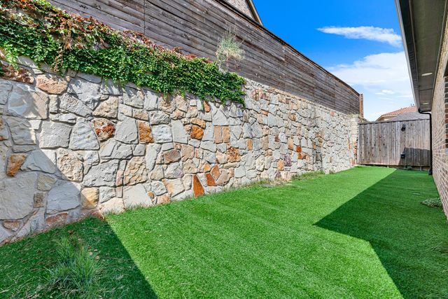 7013 BROOK FOREST Circle, Plano, TX 75024