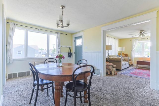 502 W 10Th Street, Mishawaka, IN 46544