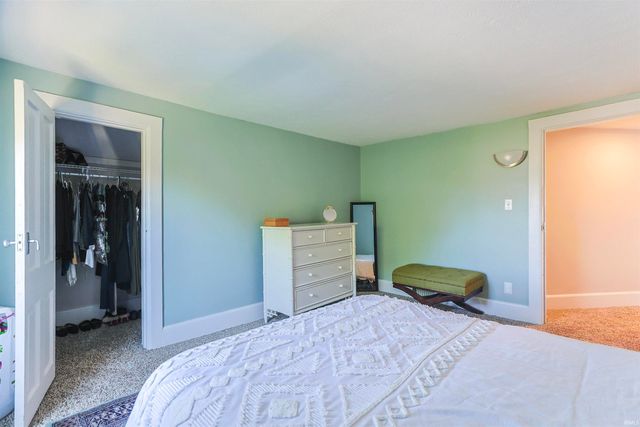 502 W 10Th Street, Mishawaka, IN 46544