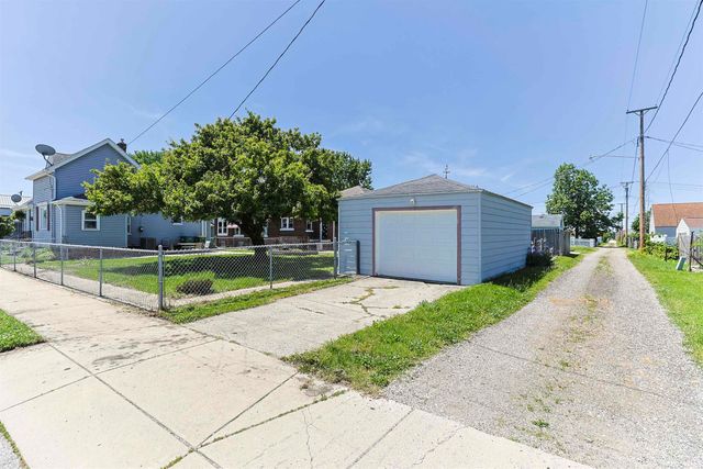502 W 10Th Street, Mishawaka, IN 46544