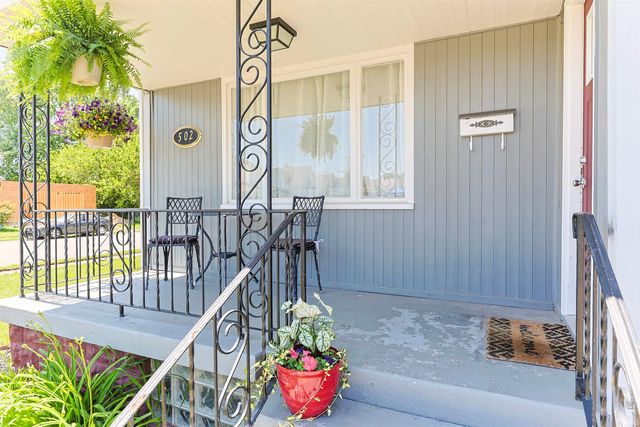 502 W 10Th Street, Mishawaka, IN 46544
