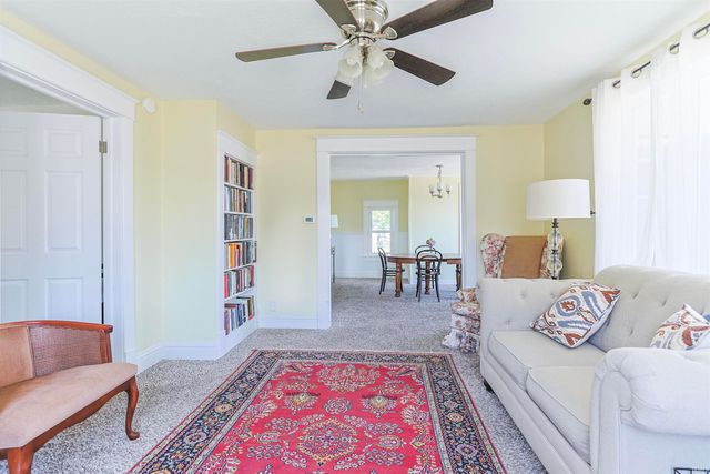 502 W 10Th Street, Mishawaka, IN 46544
