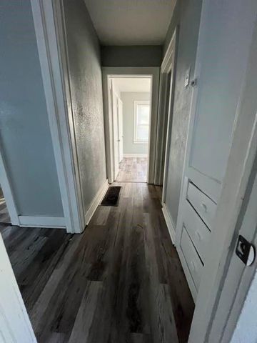 3936 Wabash Avenue, Kansas City, MO 64130