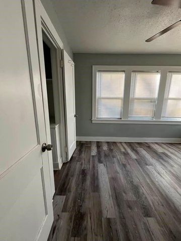 3936 Wabash Avenue, Kansas City, MO 64130