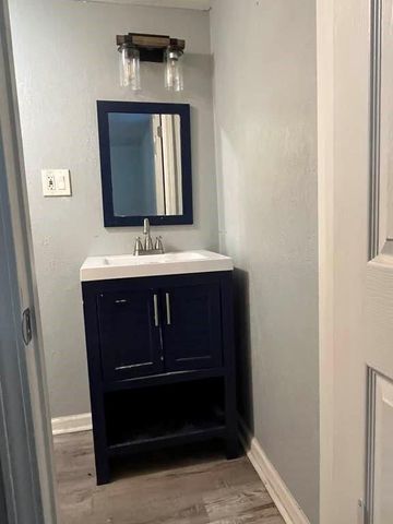 3936 Wabash Avenue, Kansas City, MO 64130