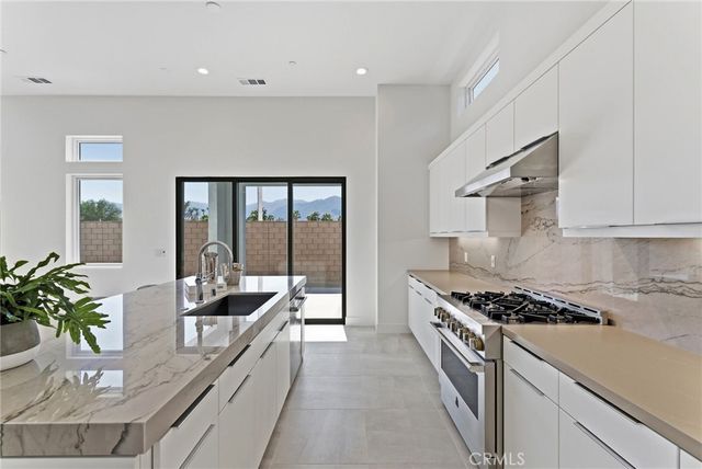 1337 Celadon Street, Palm Springs, CA 92262