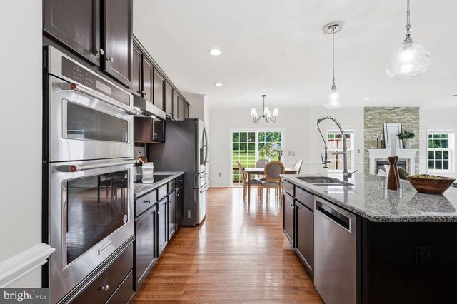 320 TIMBER MILL LN, Fredericksburg, VA 22406