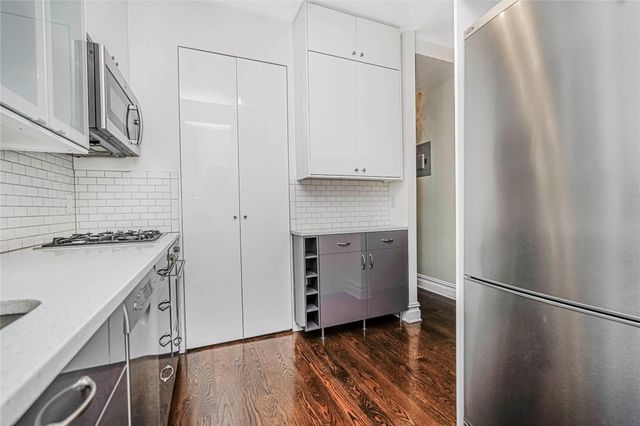 237 Eldridge Street 3 & 4, New York (manhattan), NY 10002