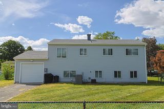 246 RUTGERS AVE, Pemberton, NJ 08068