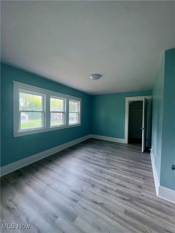 510 Parkcliffe Avenue, Youngstown, OH 44511