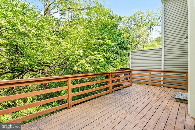 72 DEER FORD DR, Lancaster, PA 17601