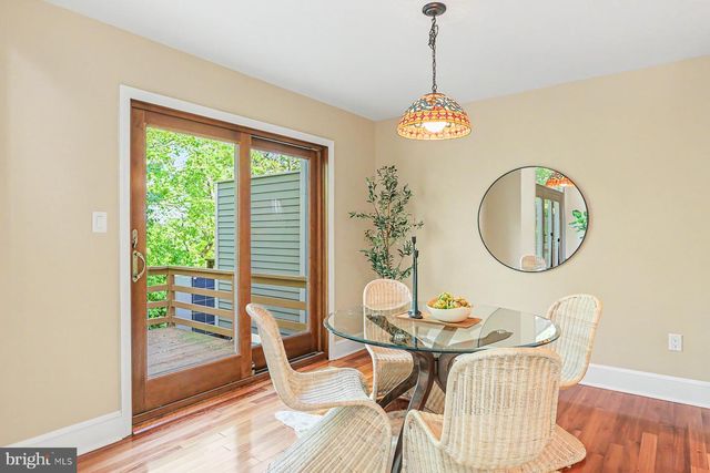 72 DEER FORD DR, Lancaster, PA 17601