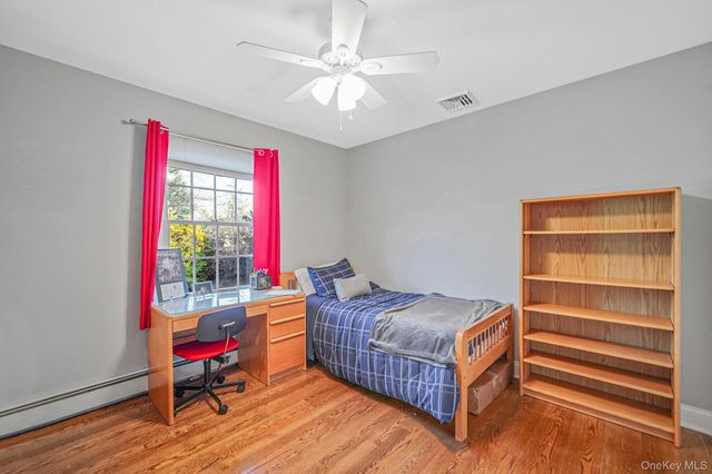 39 13th Avenue, Ronkonkoma, NY 11779