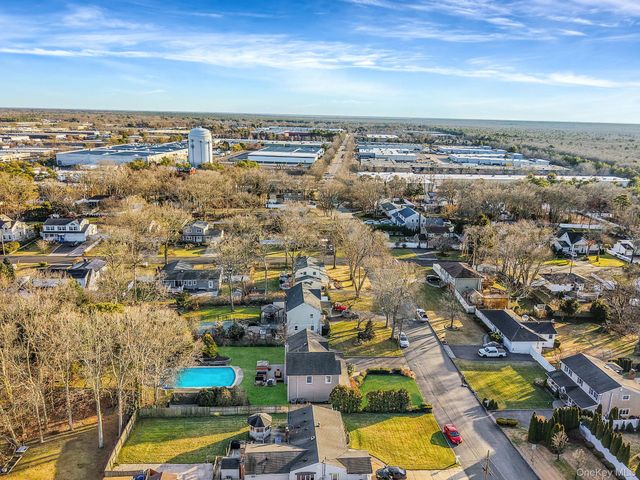 39 13th Avenue, Ronkonkoma, NY 11779