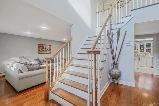 39 13th Avenue, Ronkonkoma, NY 11779