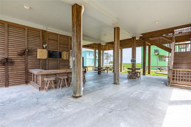 1326 Sunrise, Crystal Beach, TX 77650