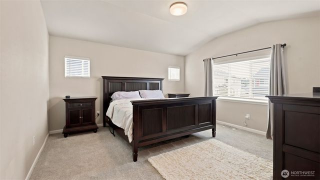 25638 204th Place SE, Covington, WA 98042