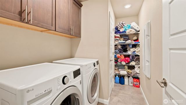 25638 204th Place SE, Covington, WA 98042
