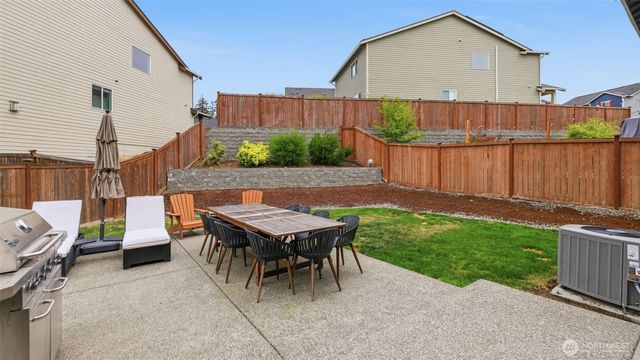 25638 204th Place SE, Covington, WA 98042