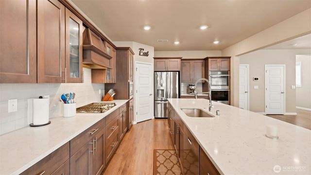 25638 204th Place SE, Covington, WA 98042